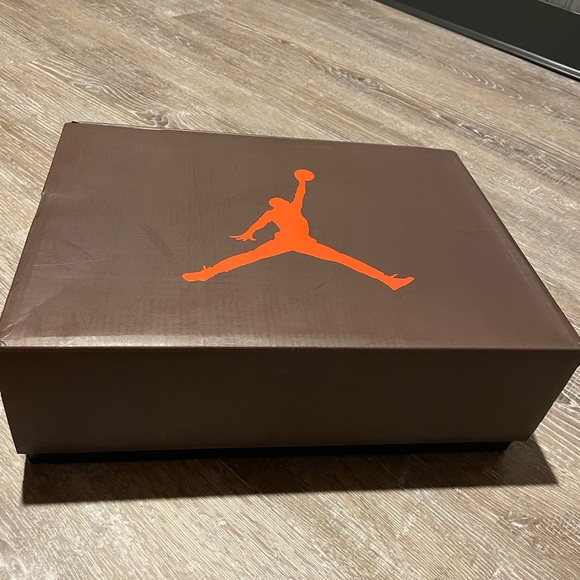 Travis Scott x Jordan 6 main image 4